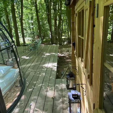 Camping Le Dome De - Nuit Insolite Dans Les Bois