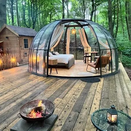 Camping Le Dome De - Nuit Insolite Dans Les Bois Namen